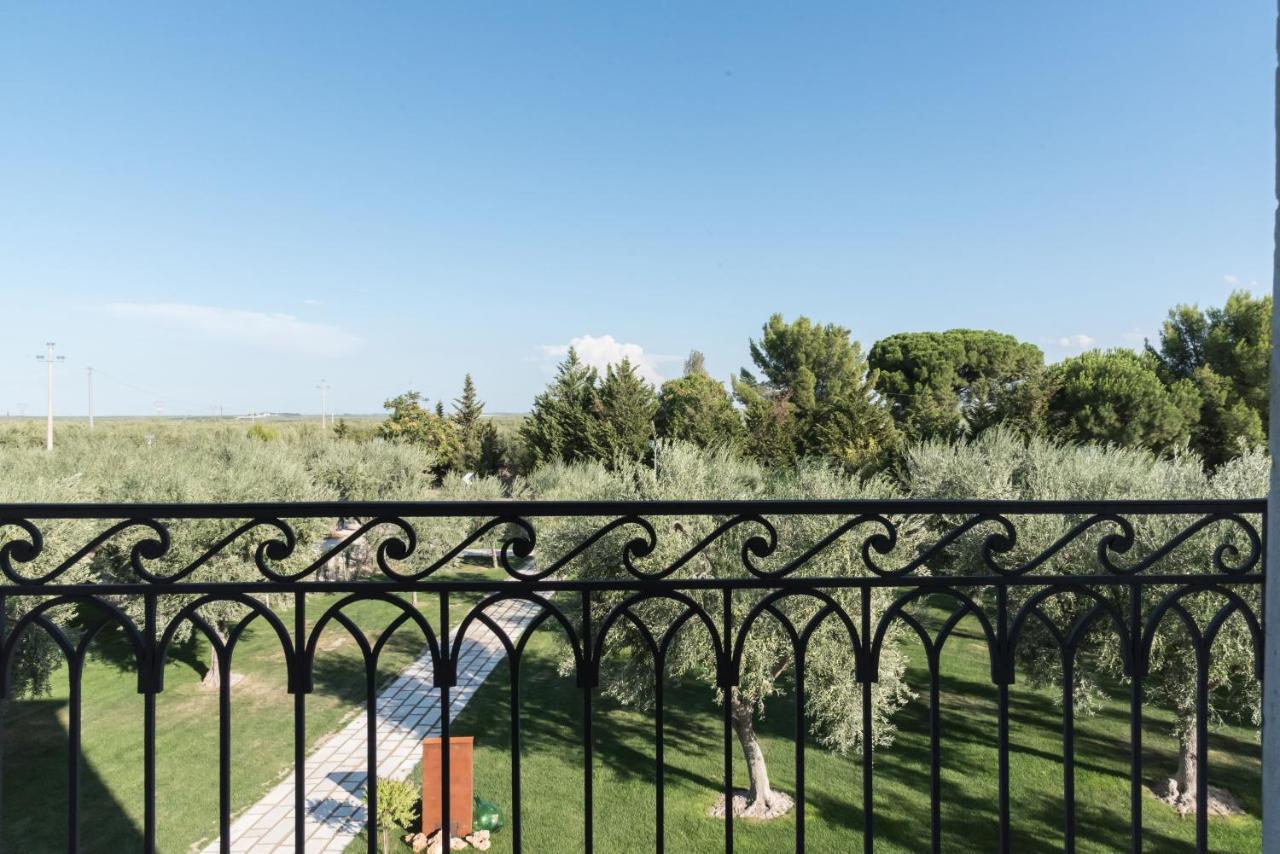Villa Pesce 1820 Residenza D'Epoca & Spa Каноза-ді-Пулья Екстер'єр фото